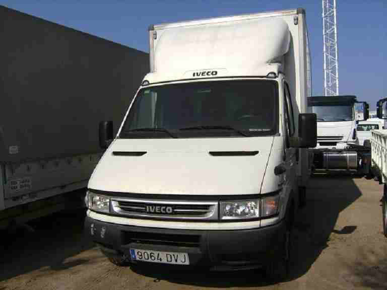 Camion Chasis IVECO 35C14 